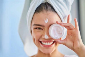 Skincare ingredients that help repair the skin barrier for happy skin