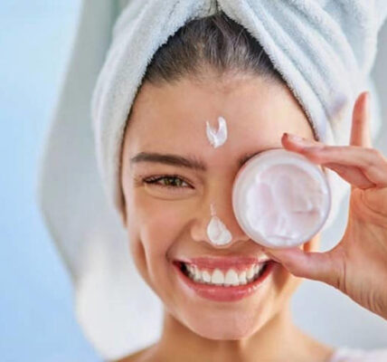 Skincare ingredients that help repair the skin barrier for happy skin